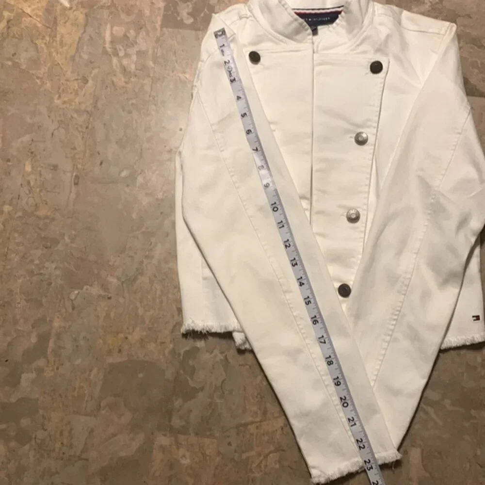 Tommy Hilfiger White Jean Jacket Cropped Design - Picture 6 of 10